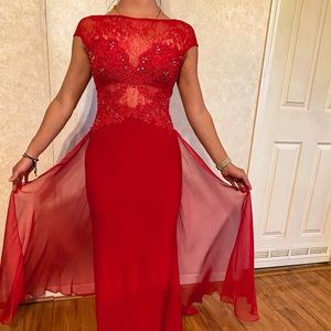 Red formal dress for prom/homecoming/balls